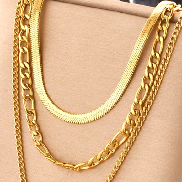 THREE DIFFERENT 18K GOLD DIPPED CHAINS TO BE WORN TOGETHER OR SEPARATELY. - Picture 1 of 3